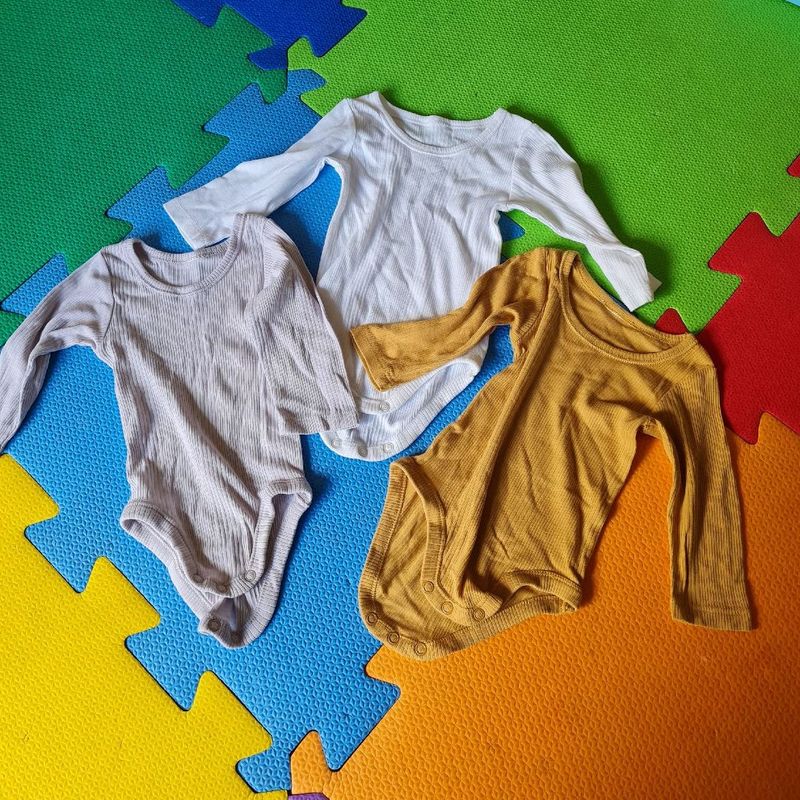 Trio de Bodys Zara Portugal Meses Roupa Infantil para Bebê