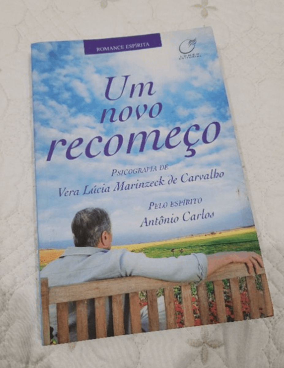 Um Novo Recomeço de Vera Lúcia Marinzeck de Carvalho | Livro Usado ...