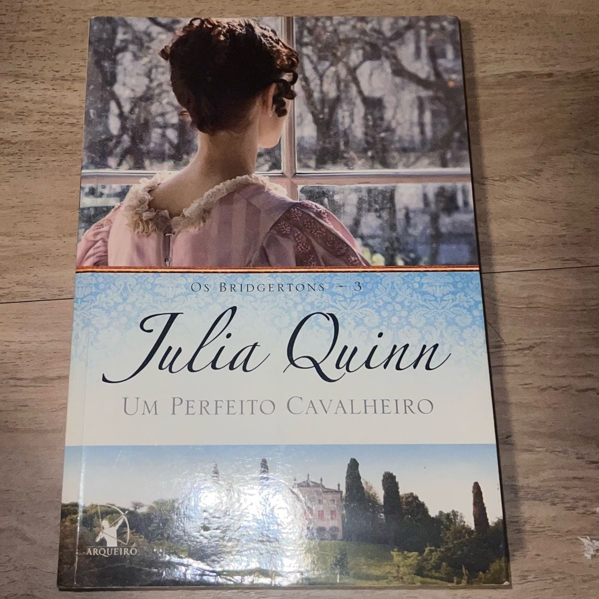 Um Perfeito Cavalheiro- Julia Quinn | Livro Editora Arqueiro Usado ...