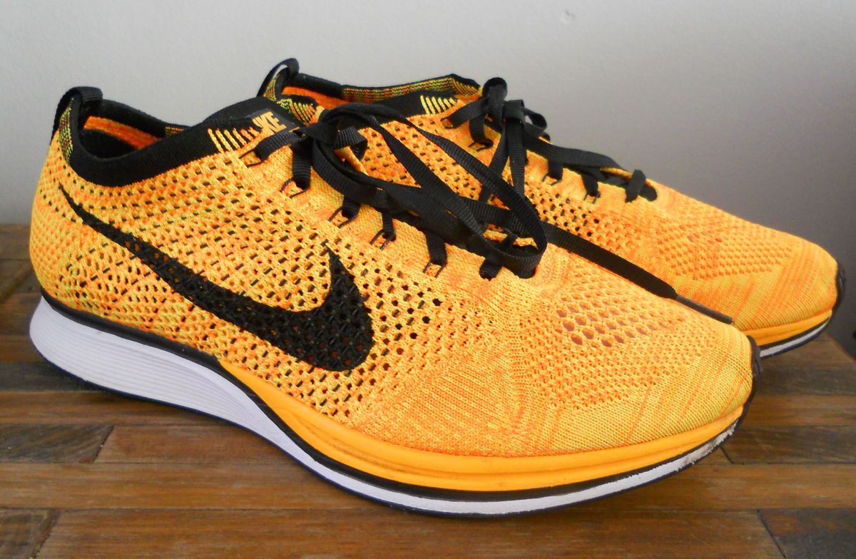 tenis nike flyknit racer