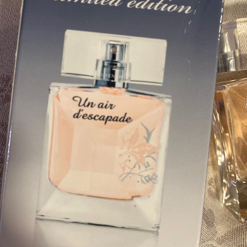 Givenchy Un Air D Escapade . Limited Edition | Perfume Feminino
