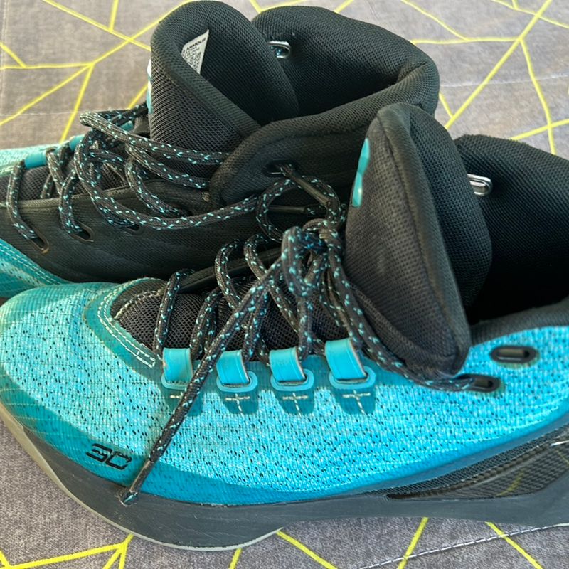 Under armour kids gs best sale curry 3