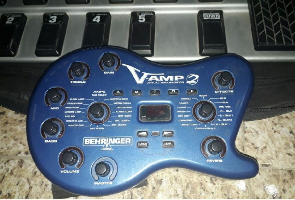 V Amp 2 Controlador Fcb 1010 Cabo Midi Bag Item De Musica Behring Usado Enjoei