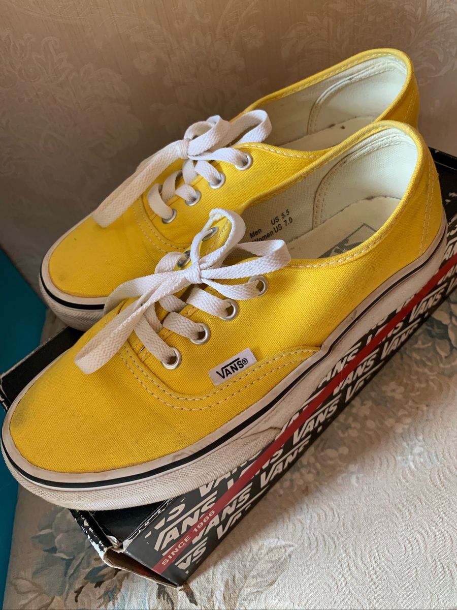 vans amarelo feminino