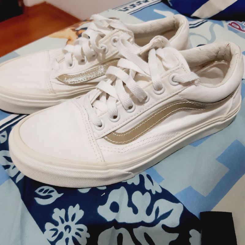 Vans Classico Feminino Branco e Couro Dourado Tênis Feminino