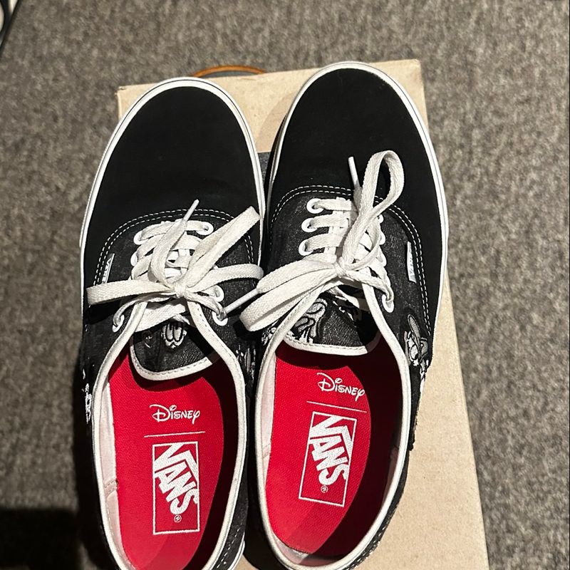 Vans era disney hotsell