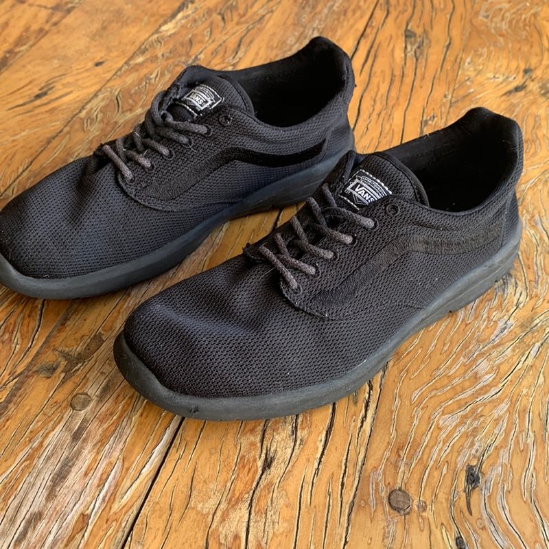 vans iso black