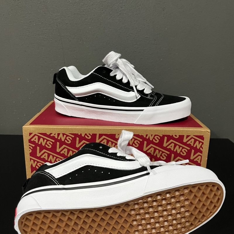 Vans Knu Skool Black True White