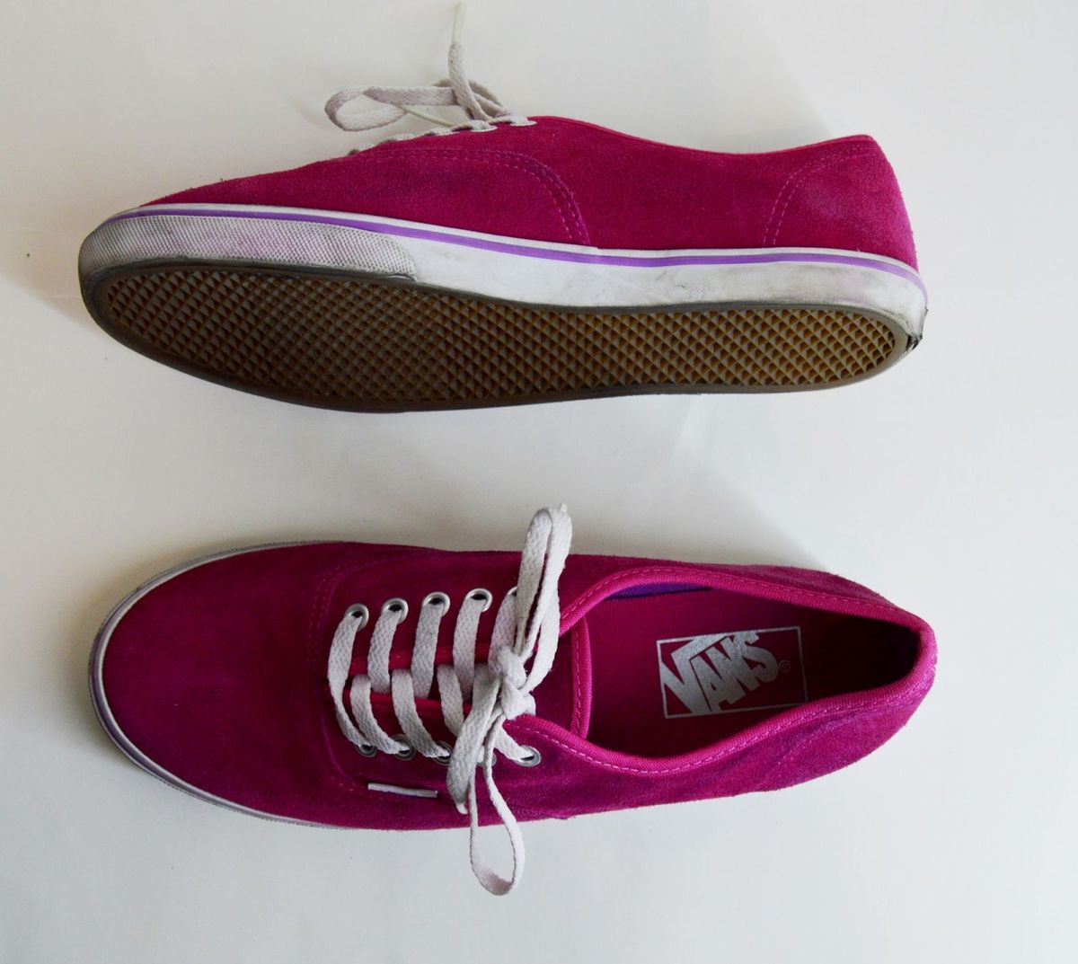 magenta vans