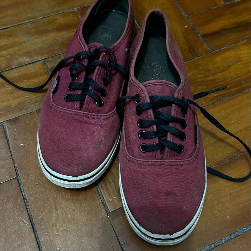 Tenis vans 2024 cor vinho