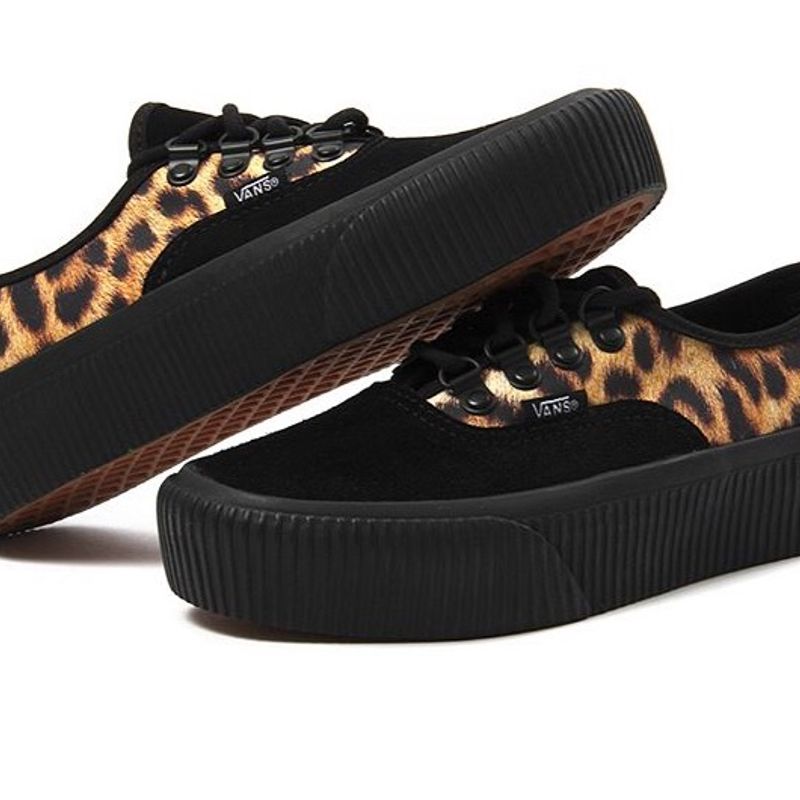 Vans best sale leopardo plataforma