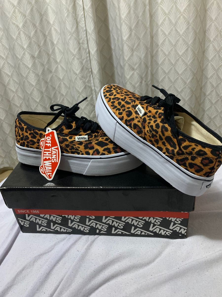 Vans hot sale oncinha feminino