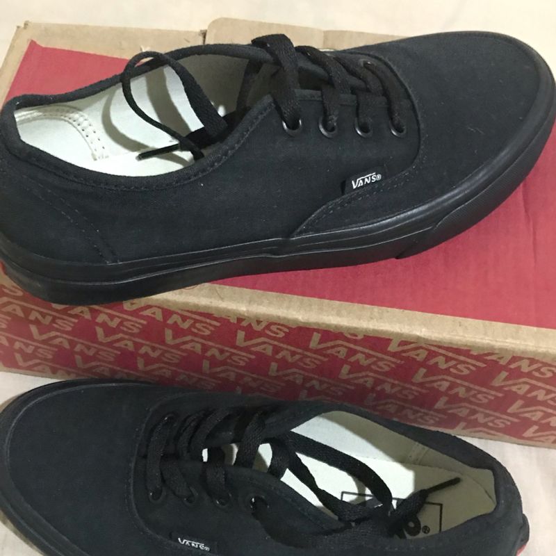 Tenis vans 2024 preto basico