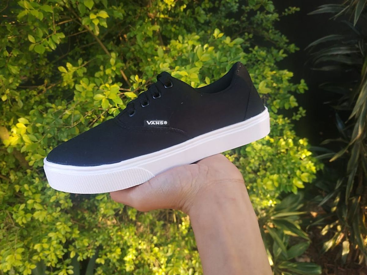 vans sola branca