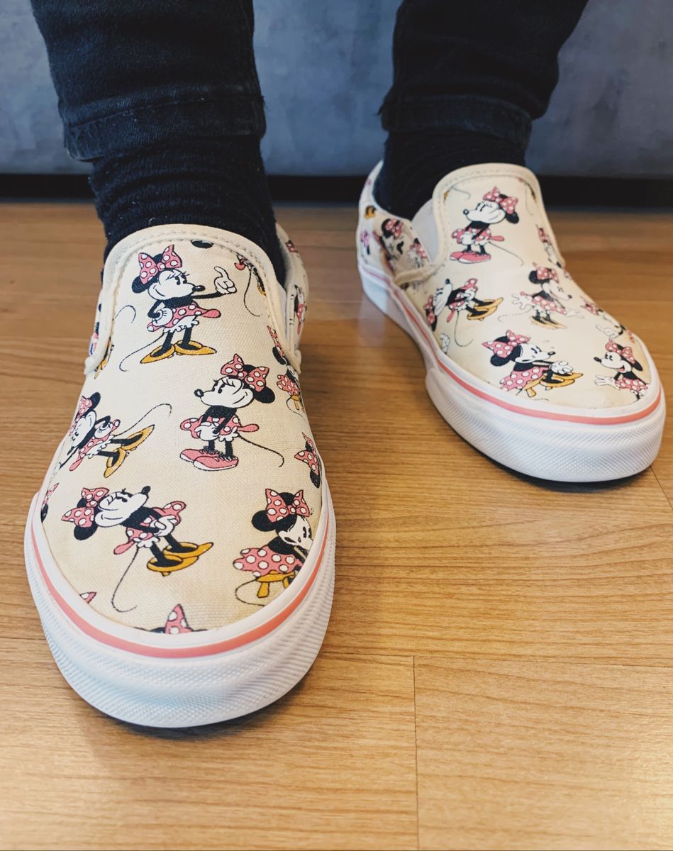 Vans Slip On Disney Tênis Feminino Vans Usado 46492187 enjoei