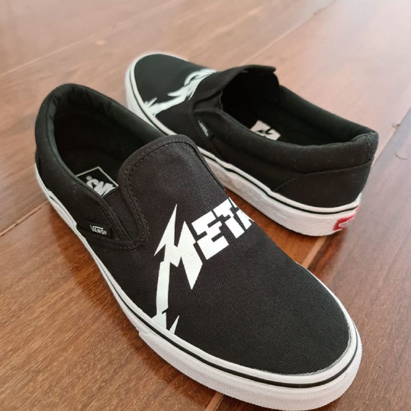 Vans Slip On Metallica Original, Como Novo!!! Tênis Masculino Vans Usado  110109432 enjoei