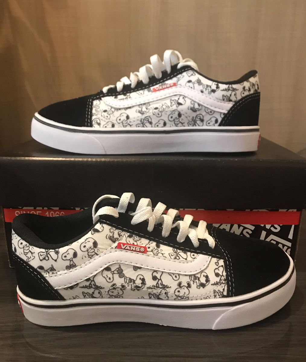 tenis vans snoopy