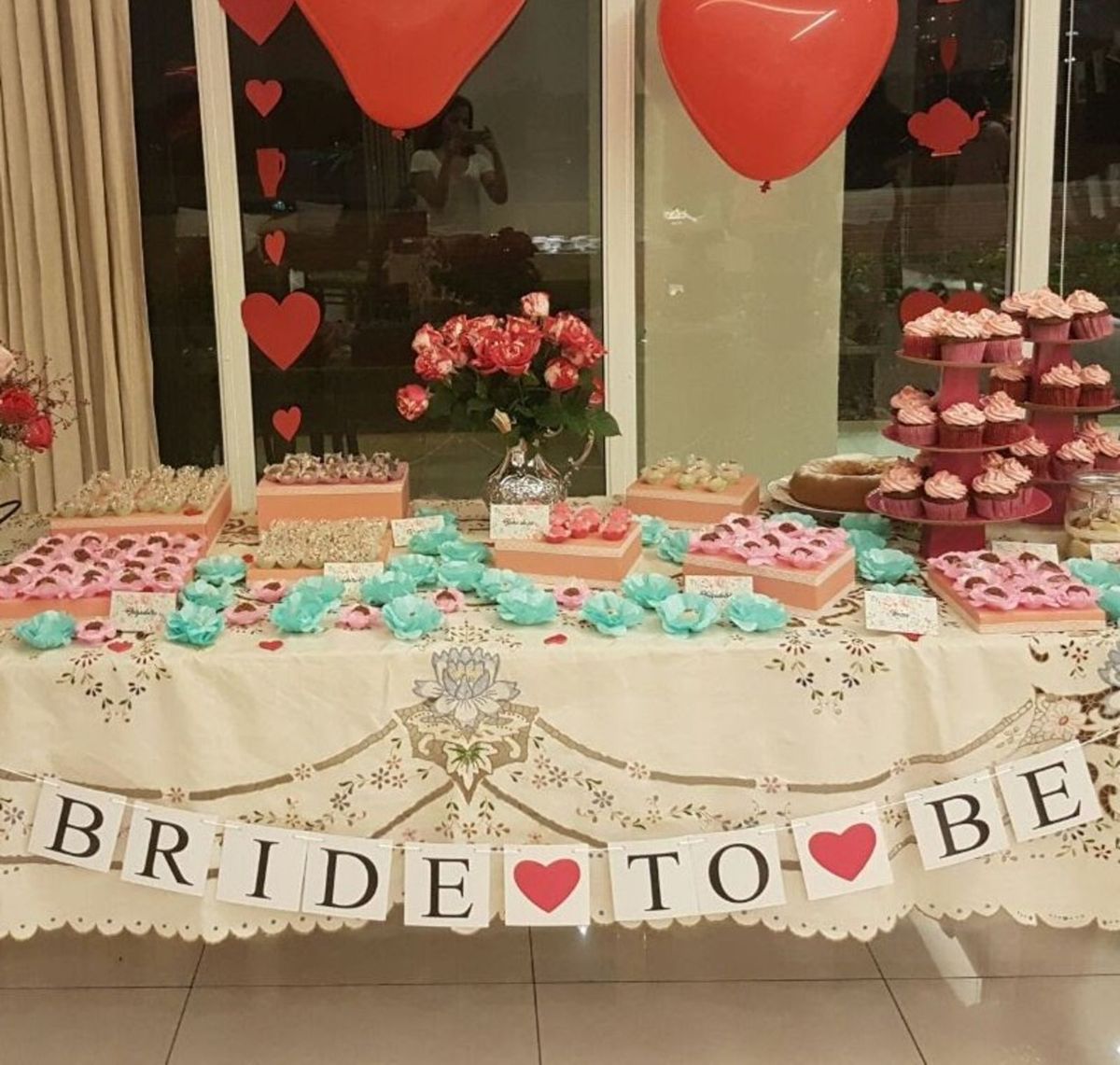 varal "bride to be" para festa - decoração sem-marca