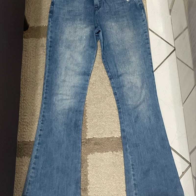 Vende Calça Premium Zara ,Nova Número 34 Cintura Média Tem Um Pouco de  Elastano e Flare, Calça Feminina Zara Nunca Usado 94400250