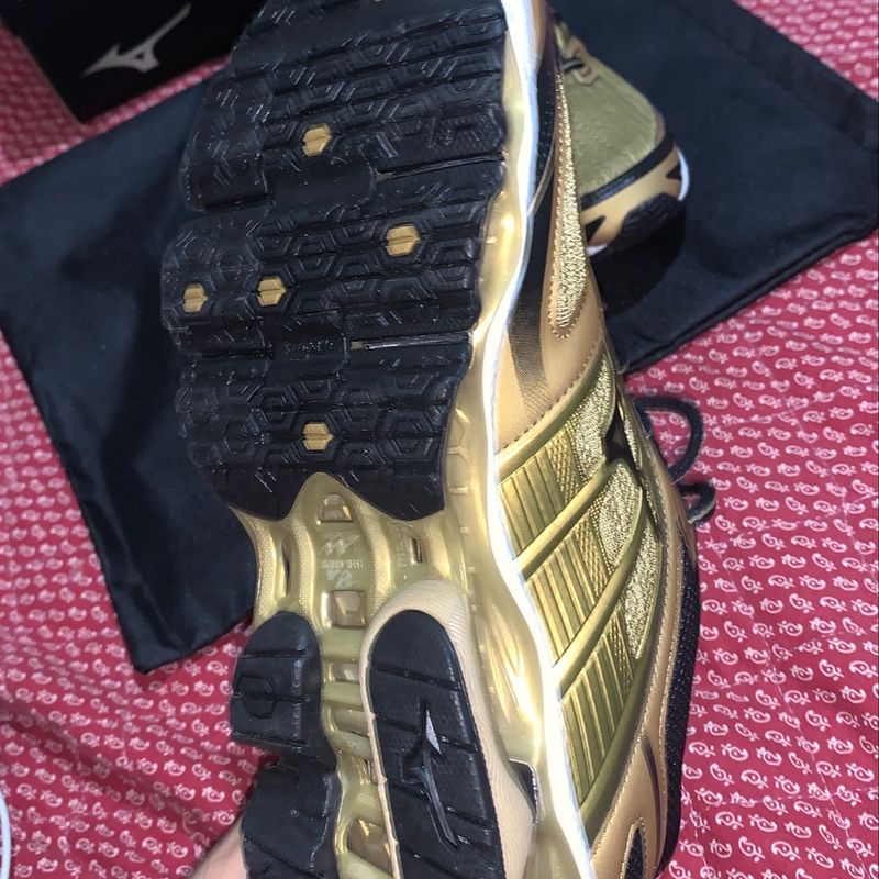 Novo mizuno wave viper sales