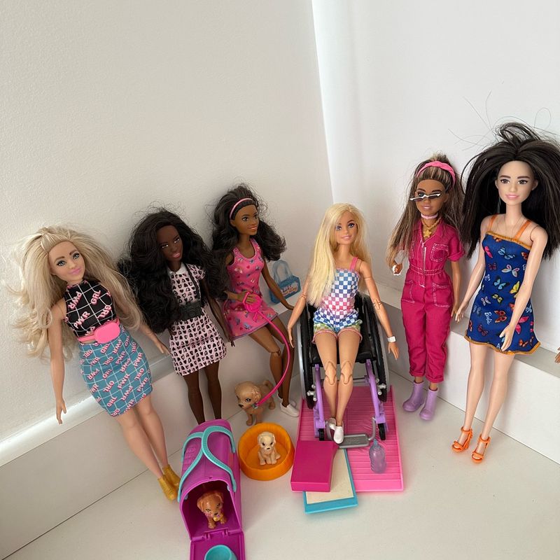 Vendo 6 Barbies Originais com Acessorios Brinquedo Barbie Usado 110544124 enjoei