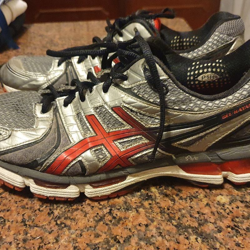 Vendo asics 2025