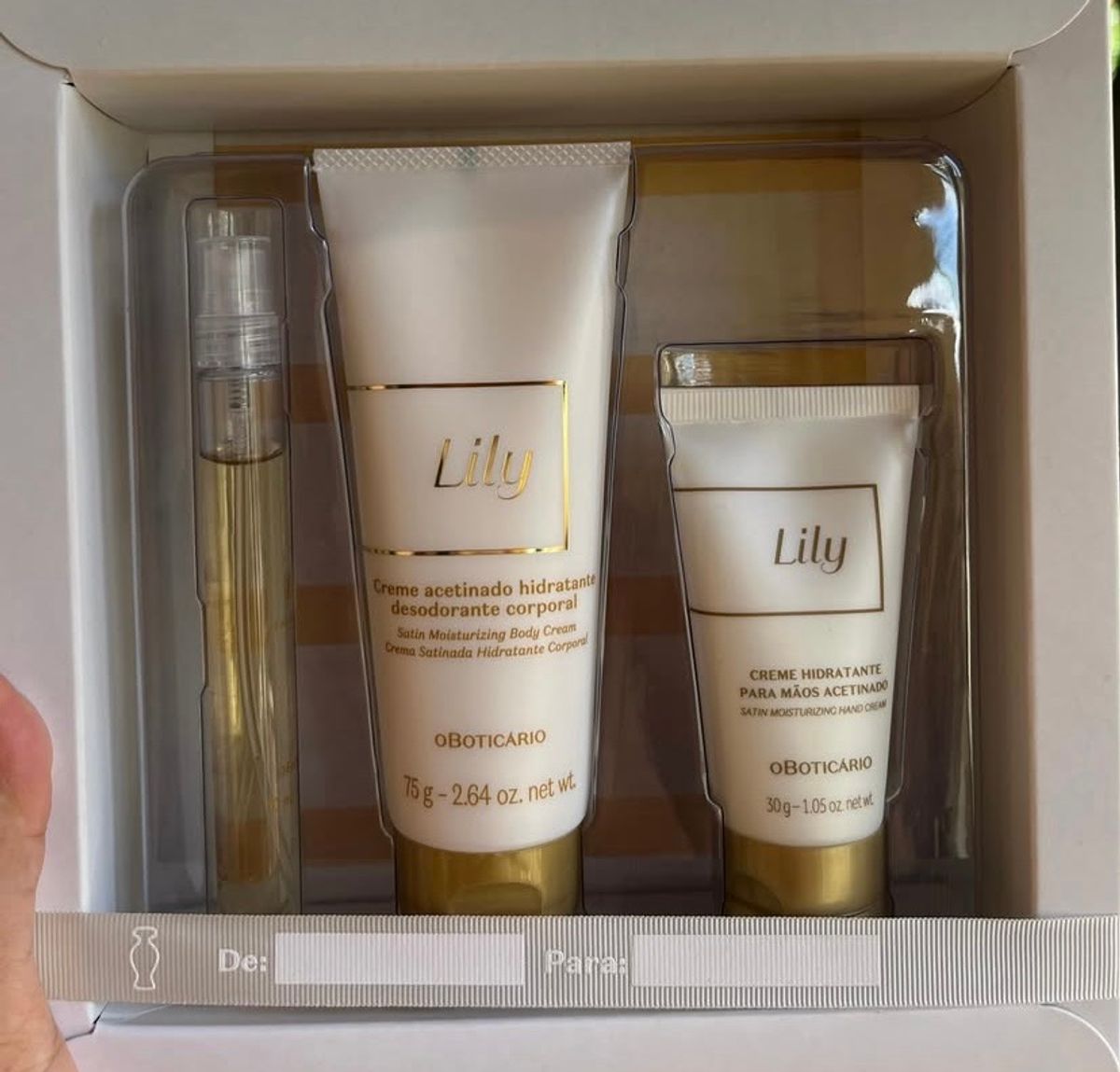 Vendo Kit Lily Original Acompanha Perfume ,creme Corporal Acetinado e ...
