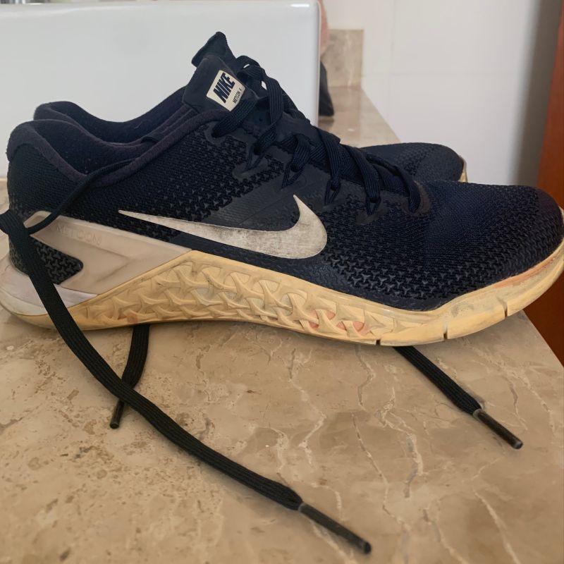 Nike metcon cheap 4 gold