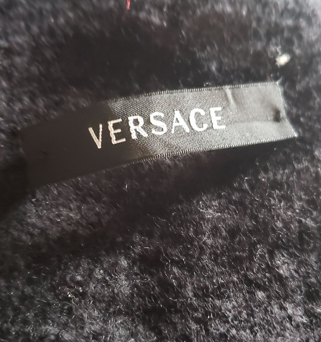 Versace Cachecol | Lenço Feminino Versace Usado 34658093 | enjoei