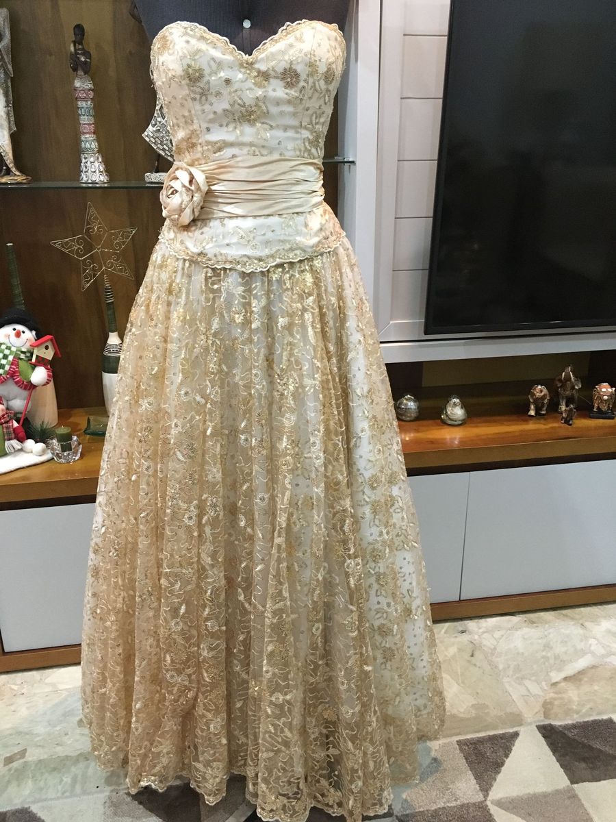 vestido de festa de 15 anos dourado