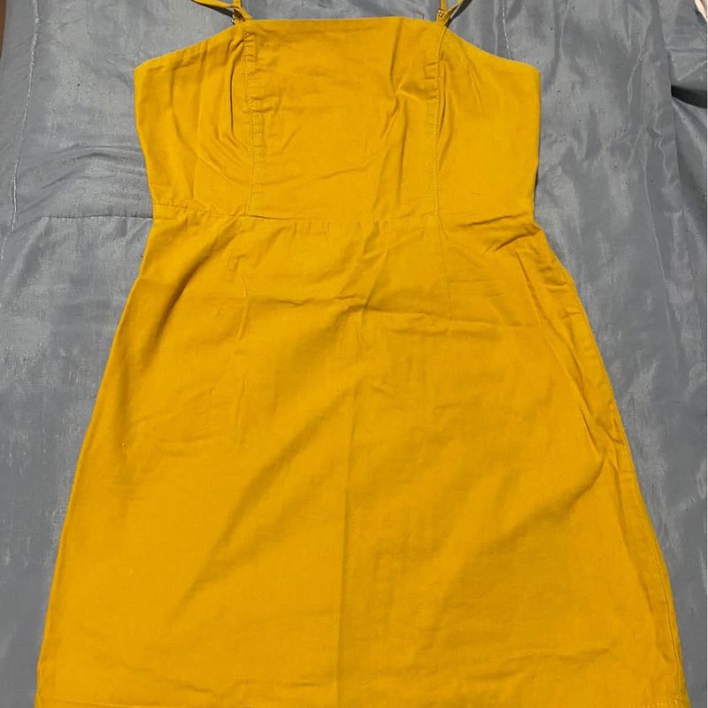 Vestido best sale amarelo c&a