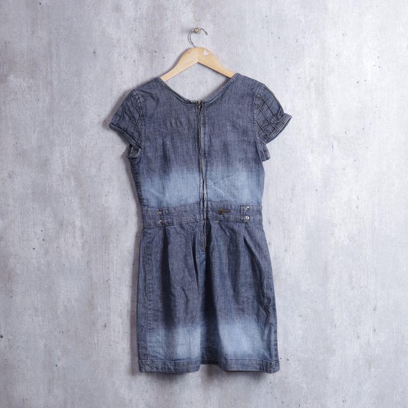 Oppnus store jeans vestidos