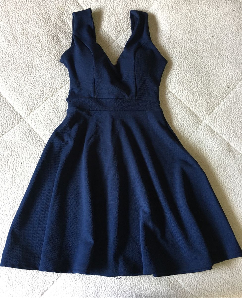 vestido azul escuro curto