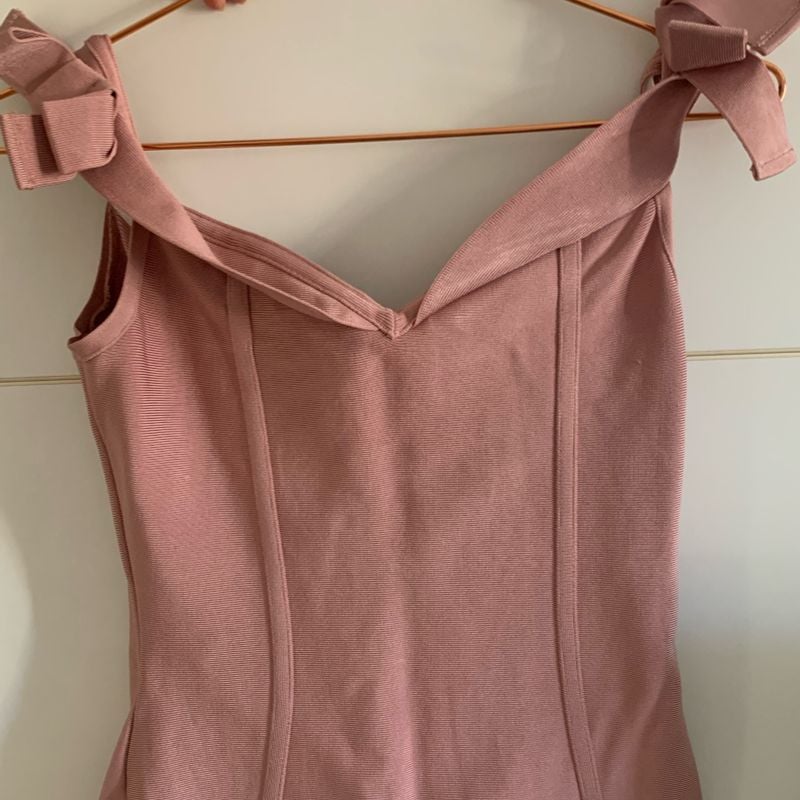 Vestido Bandagem Ombro a Ombro Laço Vestido Feminino Bandagem Usado  72767679 enjoei