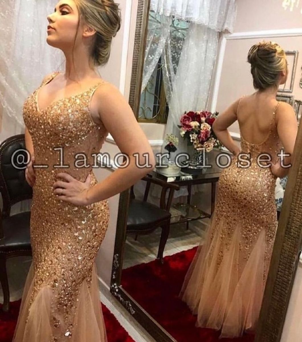 vestidos de formatura com decote