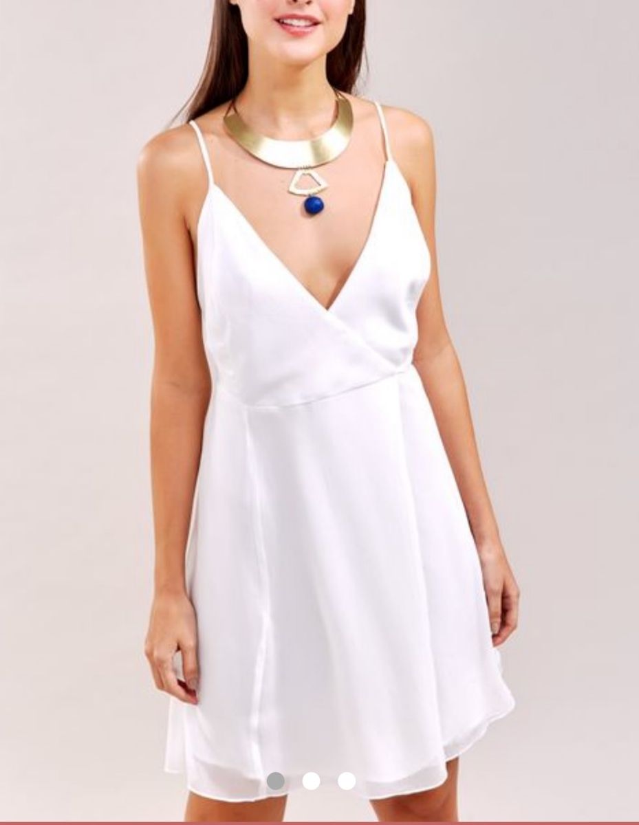 vestido branco cantao