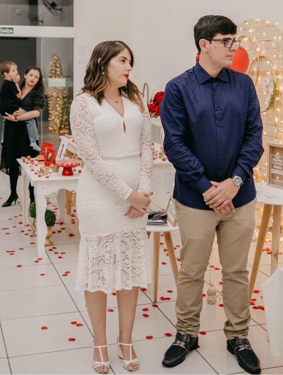 vestido branco de noivado