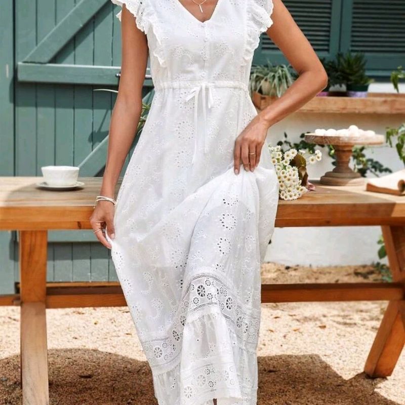 Vestido branco hot sale classico