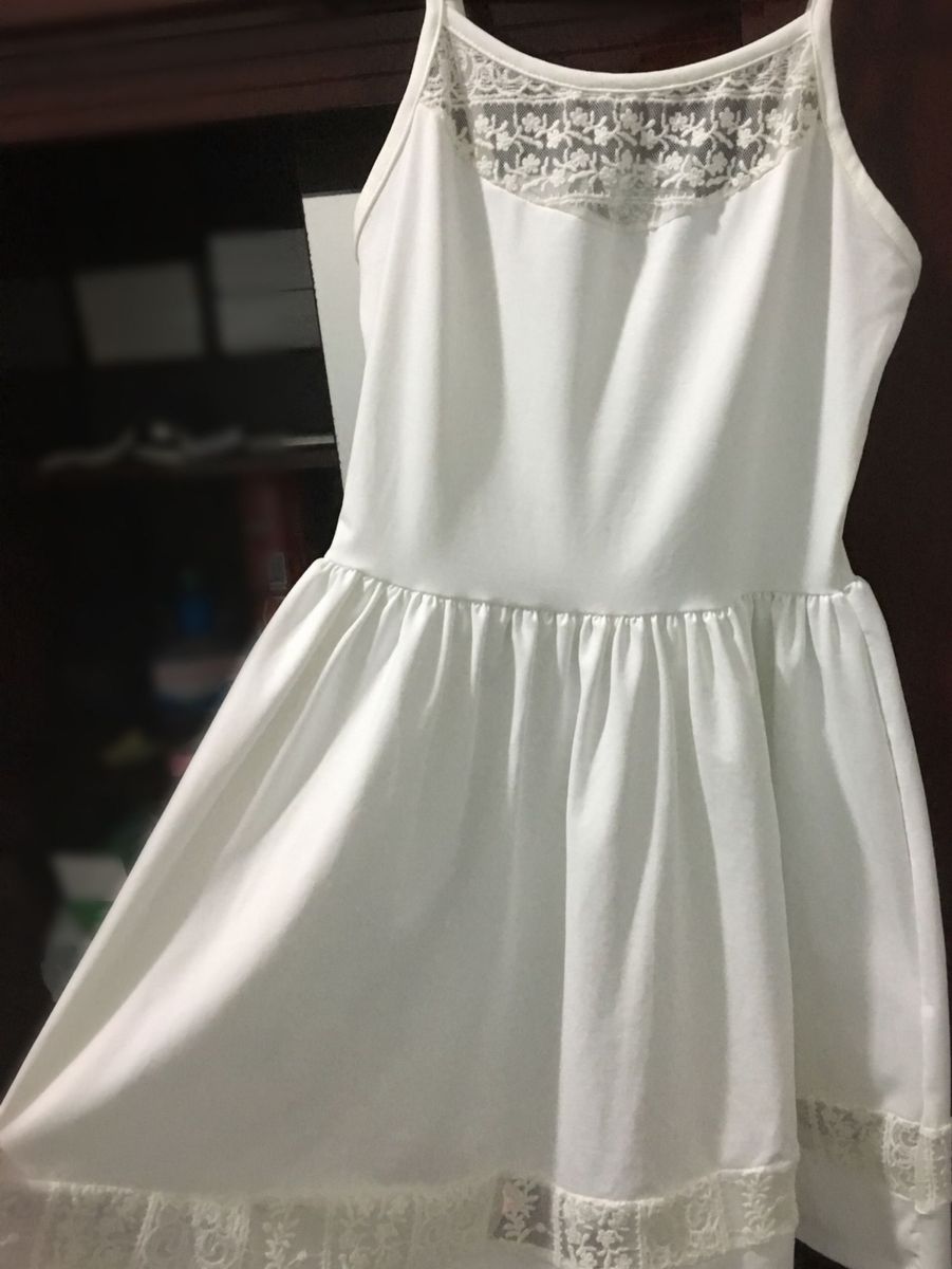 Vestido branco hot sale infantil riachuelo