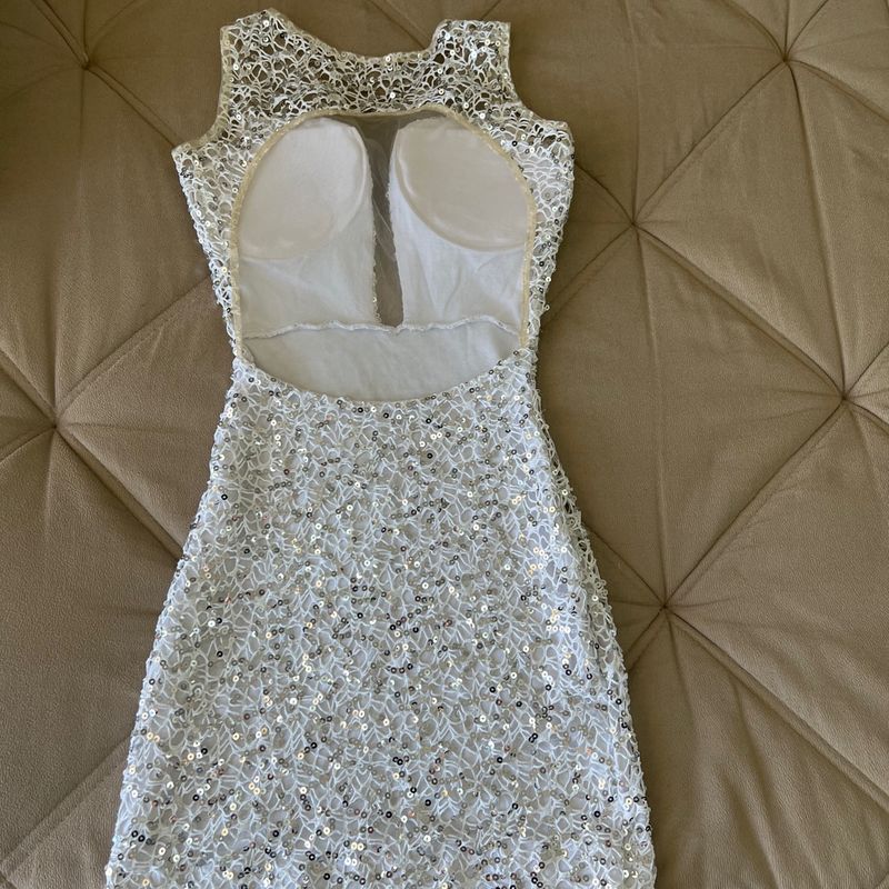 Vestido branco hot sale brilho