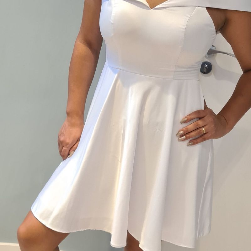 Vestido rodado best sale curto branco