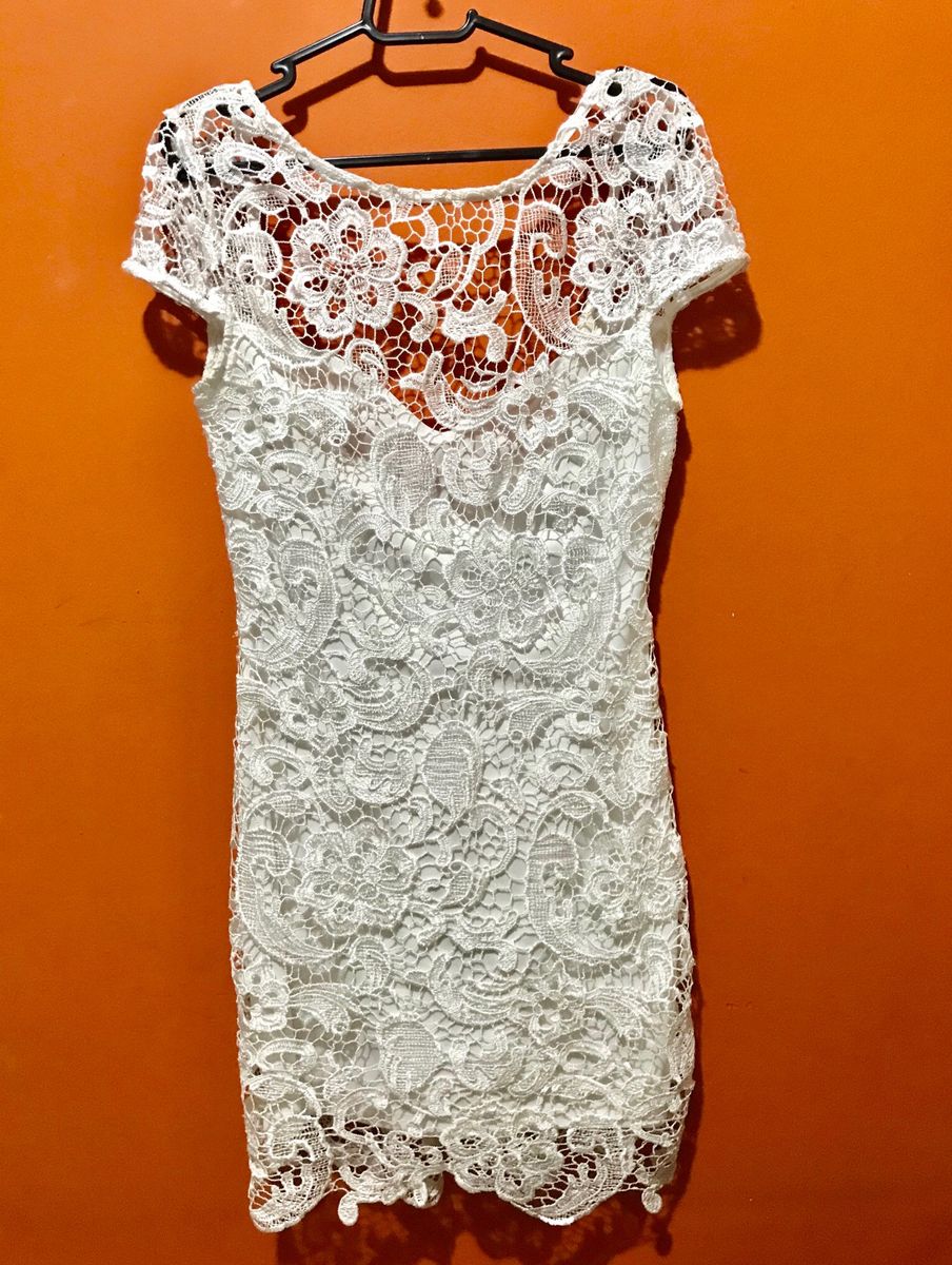 vestido branco renda renner