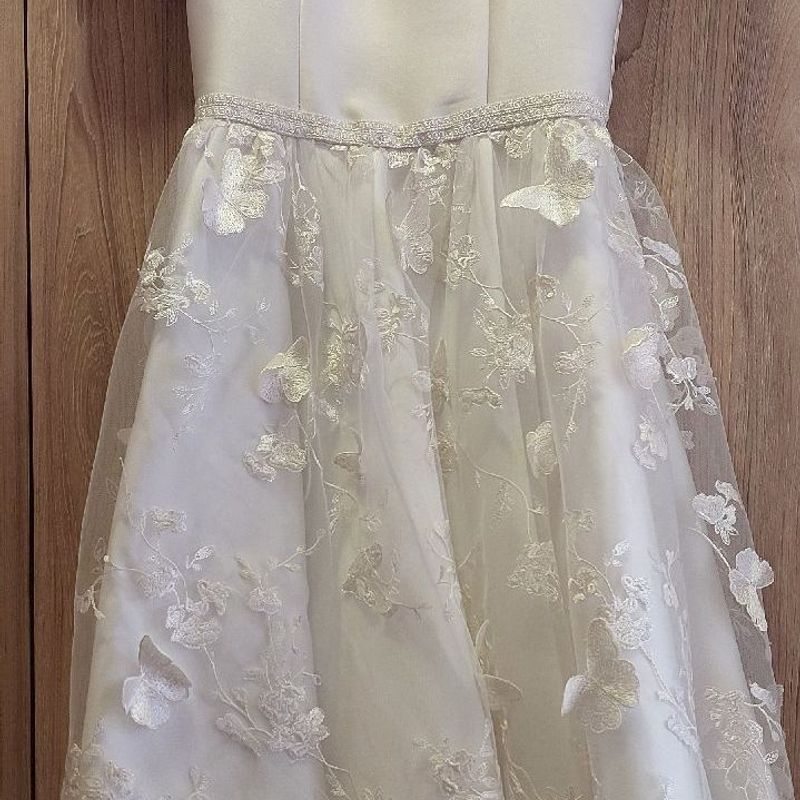 Vestido Branco de Zibeline e Renda, Ideal P Crisma e Primeira