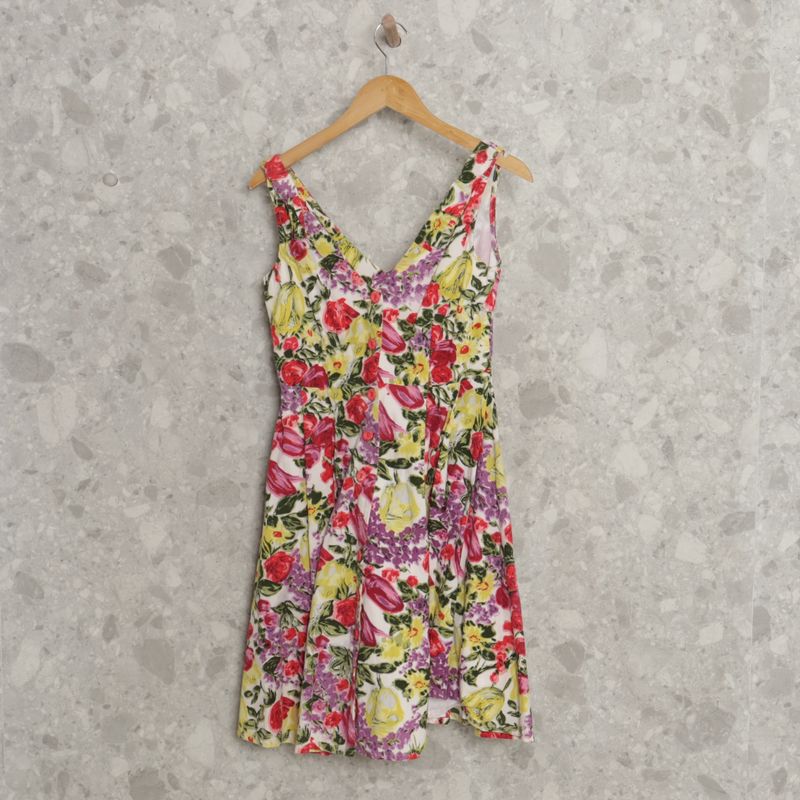 Vestido Branco Floral Casual By Sfera | Casual By Sfera Usado 89831454 |  enjoei