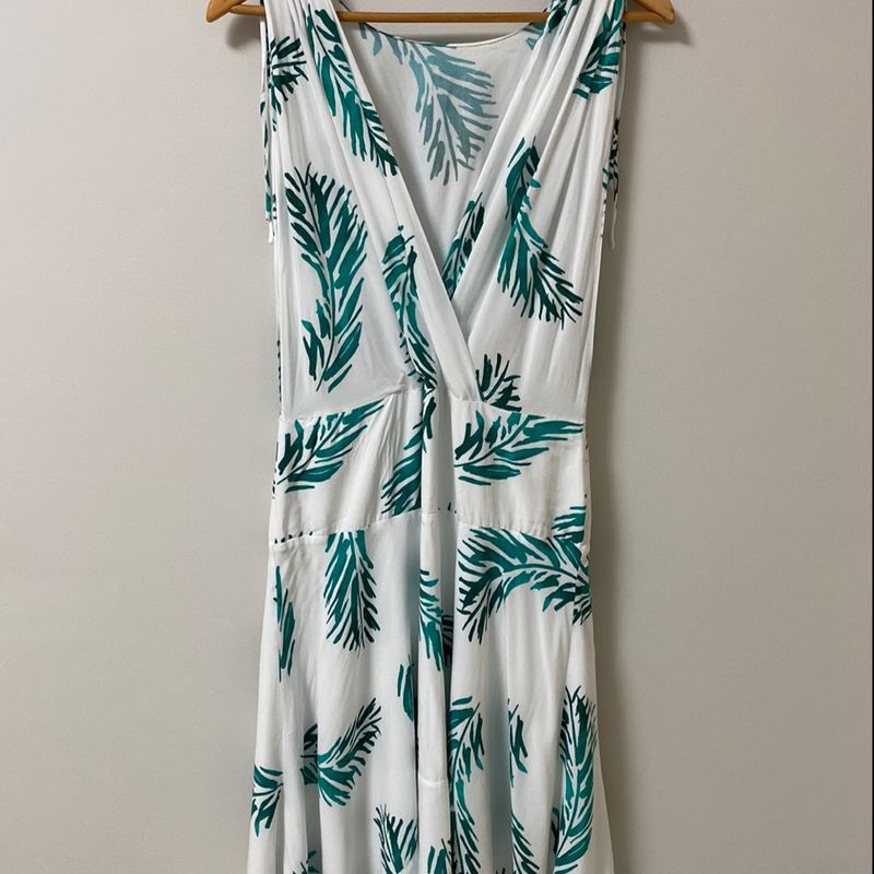 Vestido branco hot sale com verde