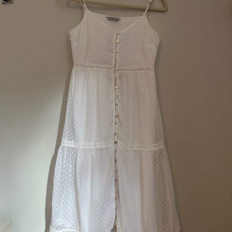 Vestido branco sale stradivarius