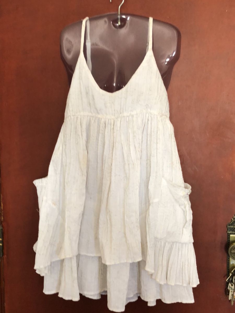 vestidinho branco soltinho