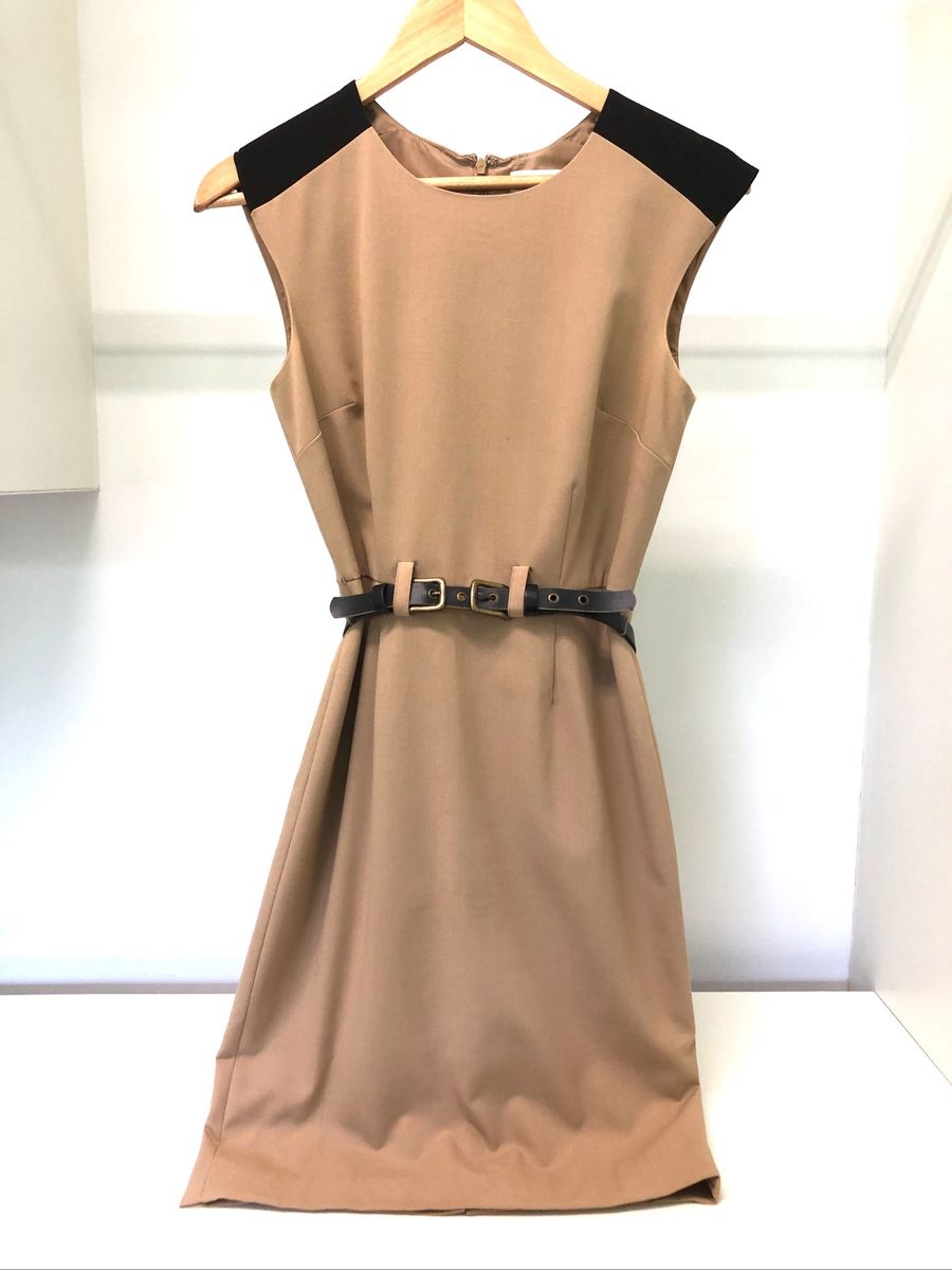 vestido calvin klein social