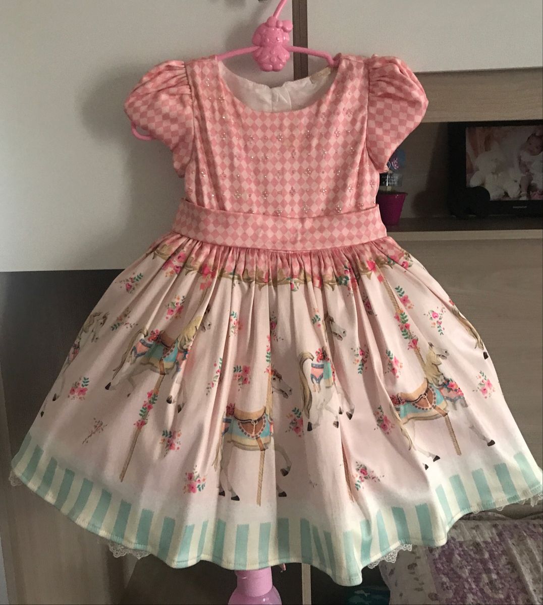 vestido de carrossel
