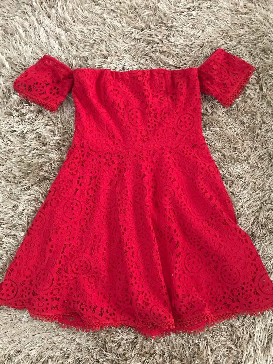 vestido vermelho ciganinha